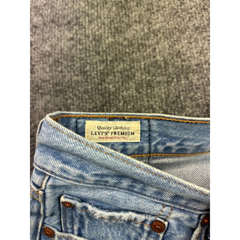 Levi's Wedgie Straight Jeans Womens 28 Blue Distressed Raw Hem Button Fly